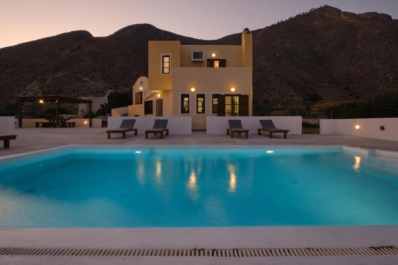 Private Villa Evgenia With Swimming Pool Perissa  Dış mekan fotoğraf