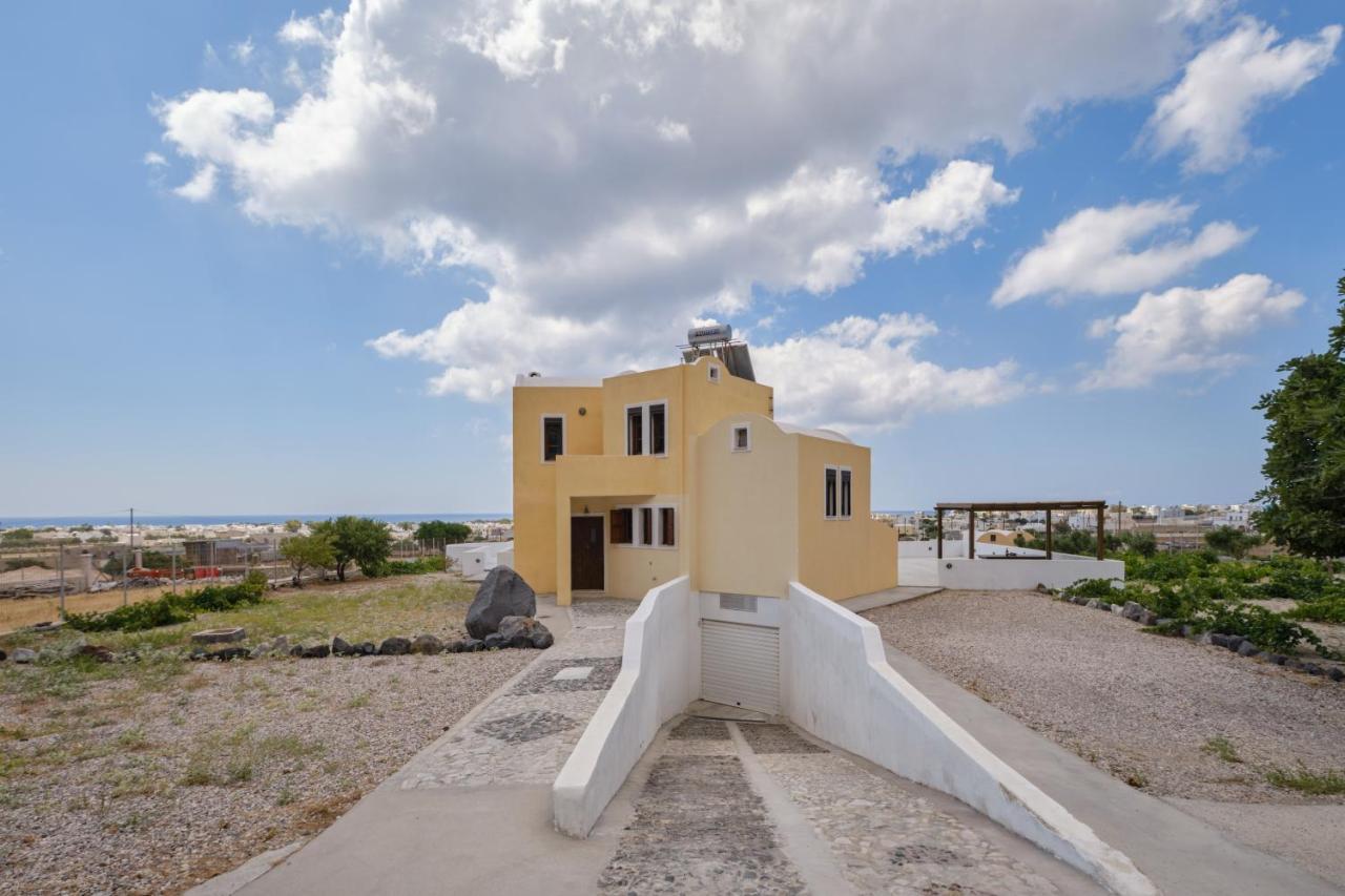 Private Villa Evgenia With Swimming Pool Perissa  Dış mekan fotoğraf