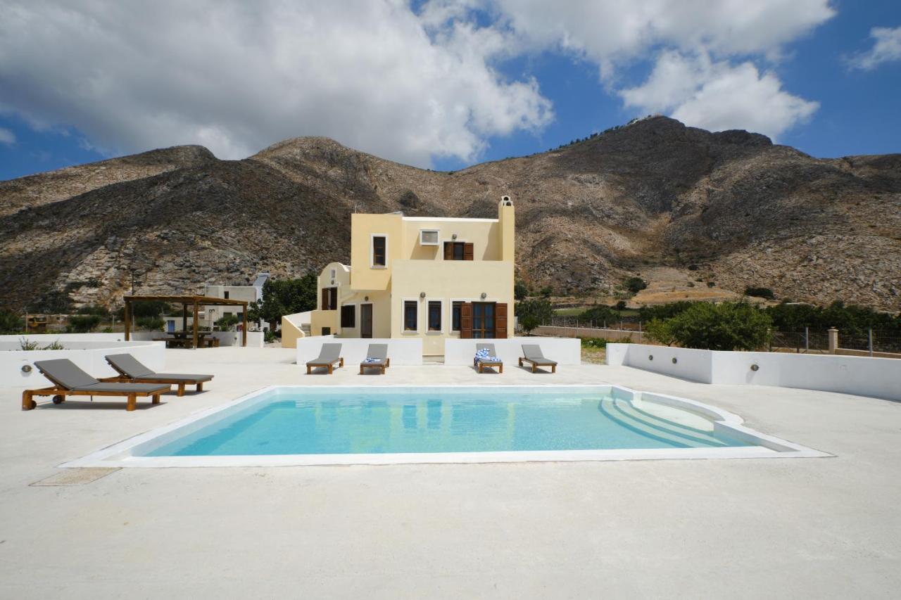 Private Villa Evgenia With Swimming Pool Perissa  Dış mekan fotoğraf