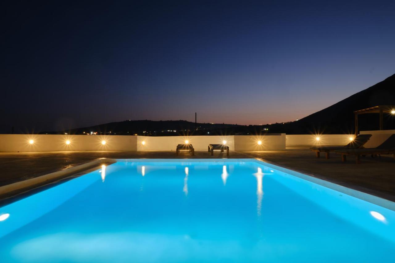 Private Villa Evgenia With Swimming Pool Perissa  Dış mekan fotoğraf